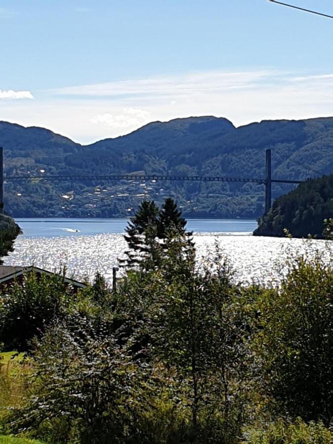 Bergen Apartment with Fjord View Isdalsto Buitenkant foto